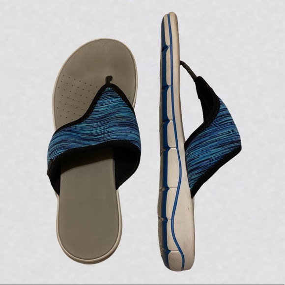 Aerosoles Memory Foam Sandals - Picture 5 of 7